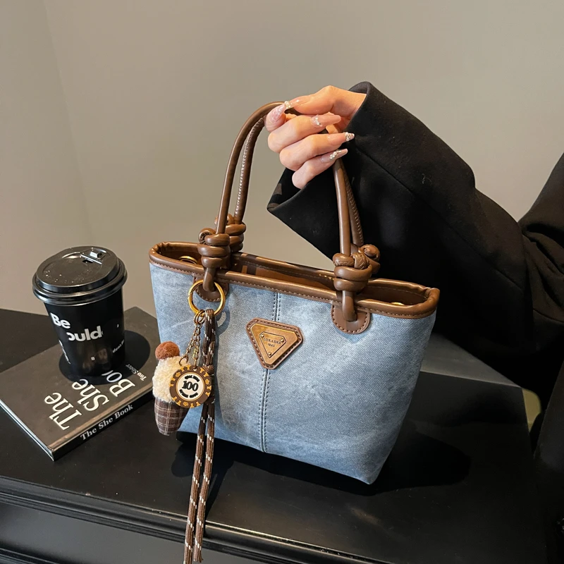 水桶包女复古气质小方包韩版通勤大容量百搭时尚包包单肩斜挎包