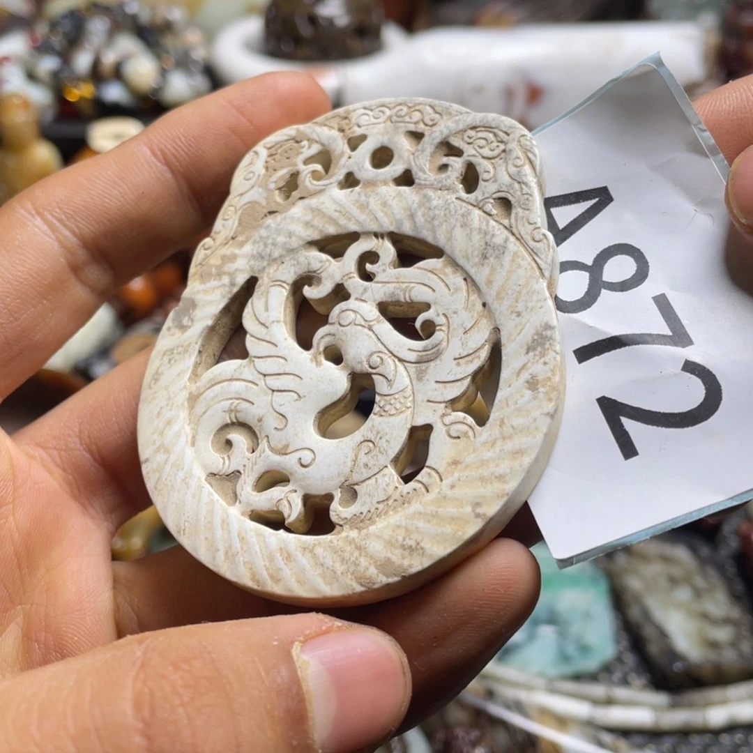 和田玉（糖玉）挂件未镶嵌