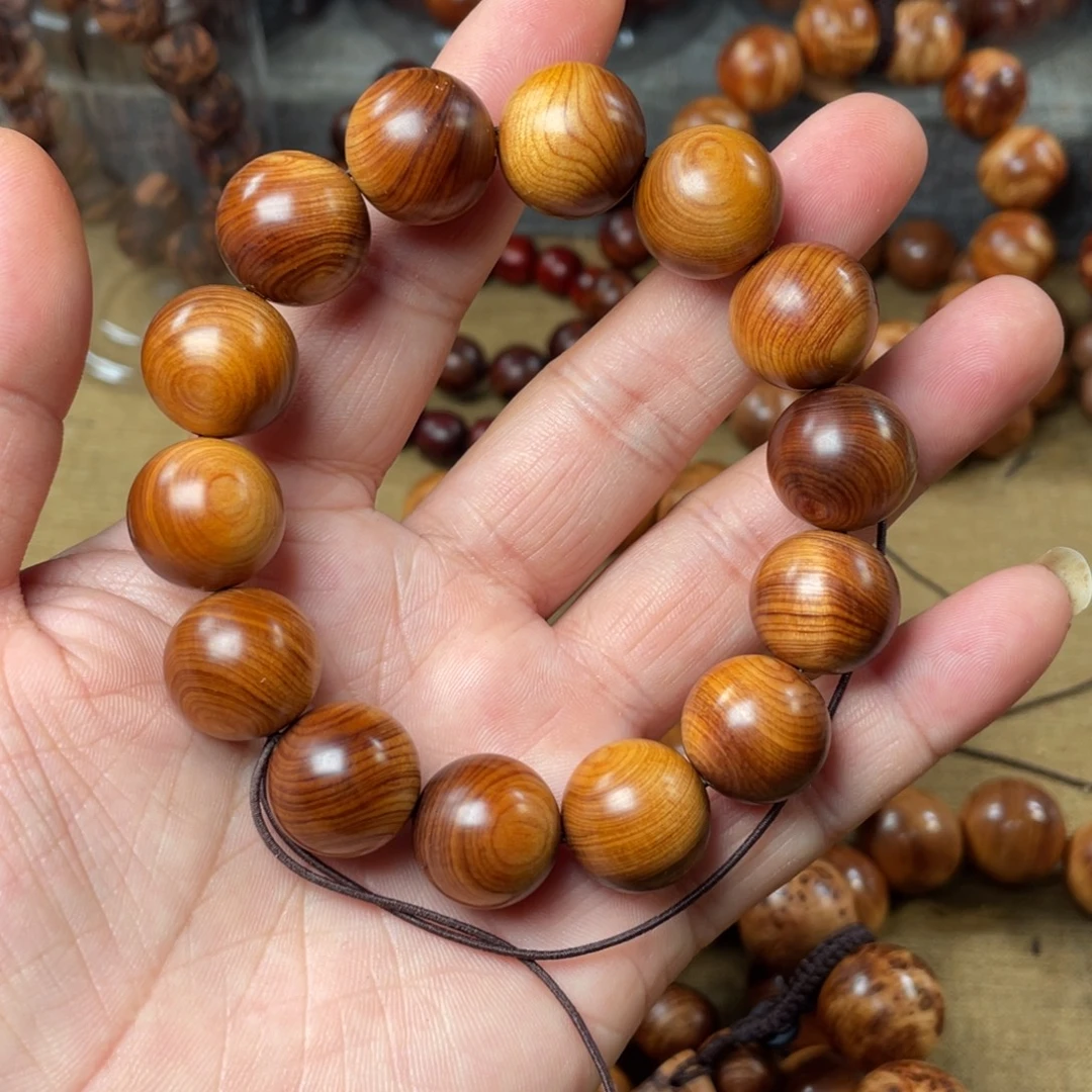 山***程柏木（崖柏）无事牌1.6天然雷击料