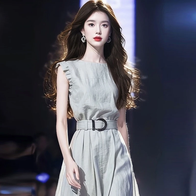 2025夏季新款收腰显瘦小个子高级感民族风法式赫本风连衣裙女裙子