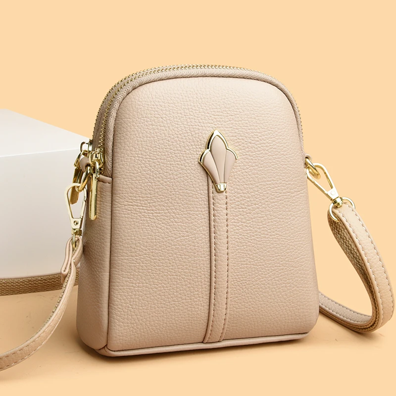 专柜正品皮包休闲手机包2025新款软皮斜挎包百搭单肩包女士小包包