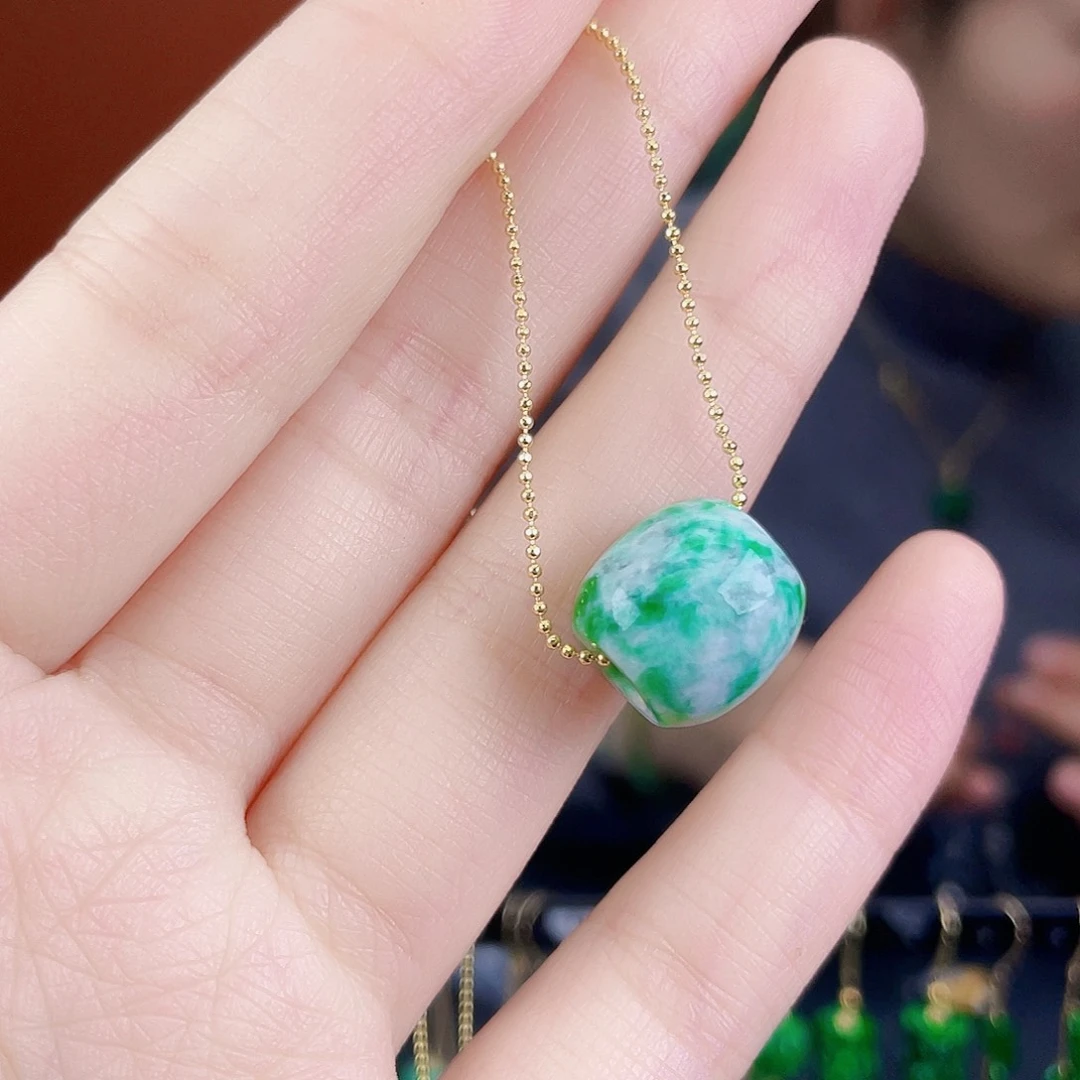 翡翠未镶嵌耳饰饰品