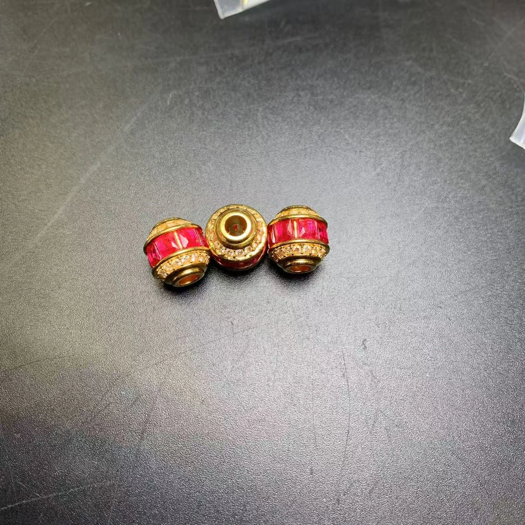 【现场收货】高端培育设计款红宝石吊坠  多样性发货发一件tt/24