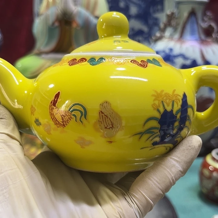 茶盏摆件摆件抱月瓶
