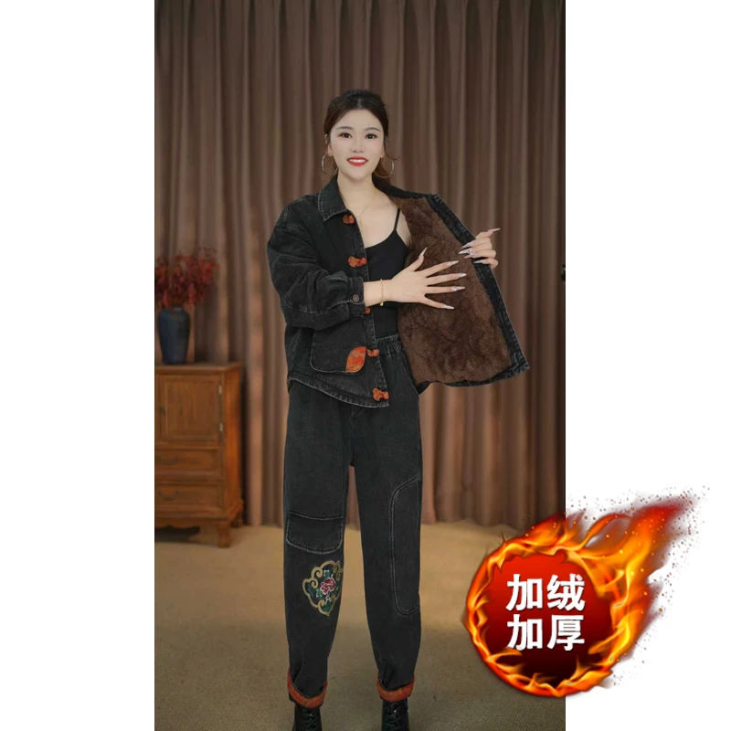 2586冬季加绒加厚复古民族风牡丹绣花外套上衣水洗口袋牛仔裤女