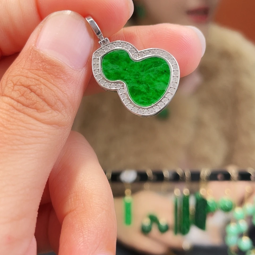 翡翠银S925镶嵌耳饰