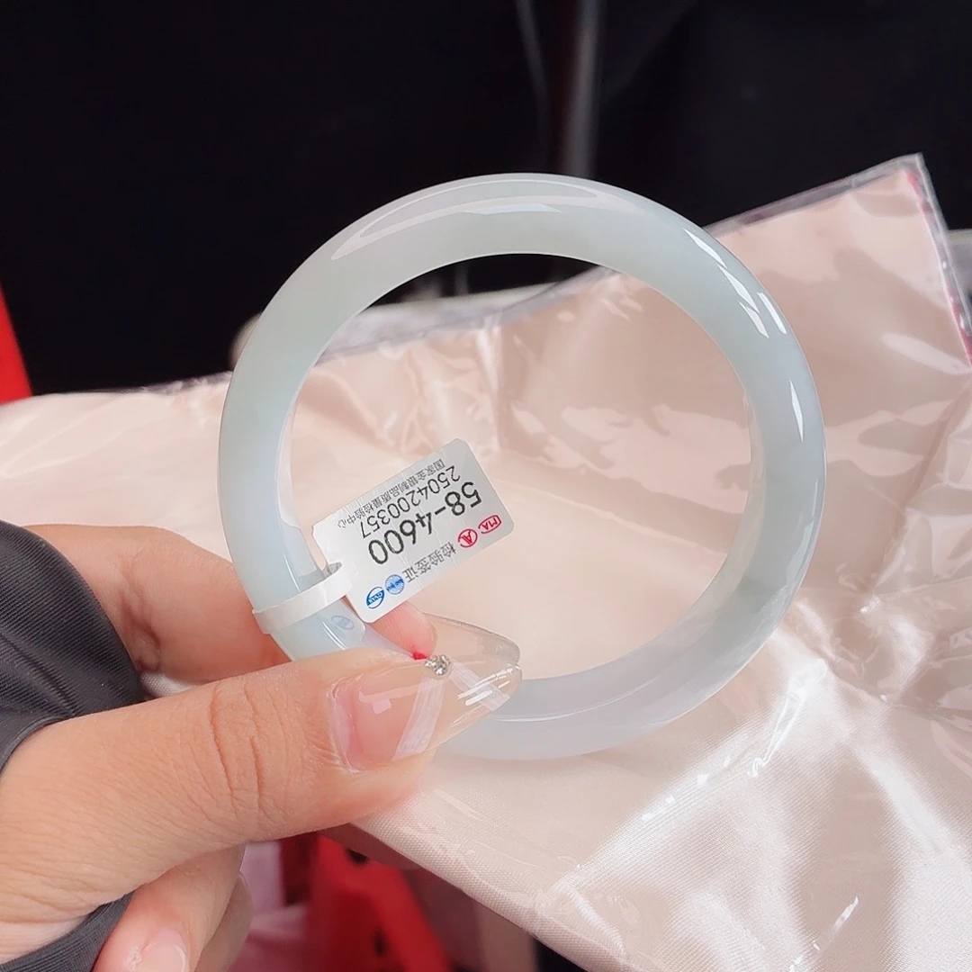 未镶嵌手镯翡翠58