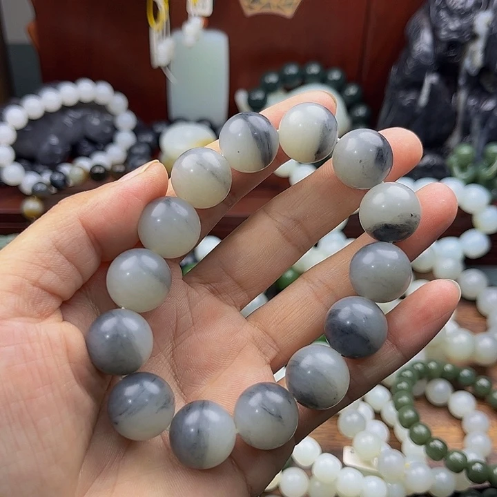 手链未镶嵌和田玉u****k