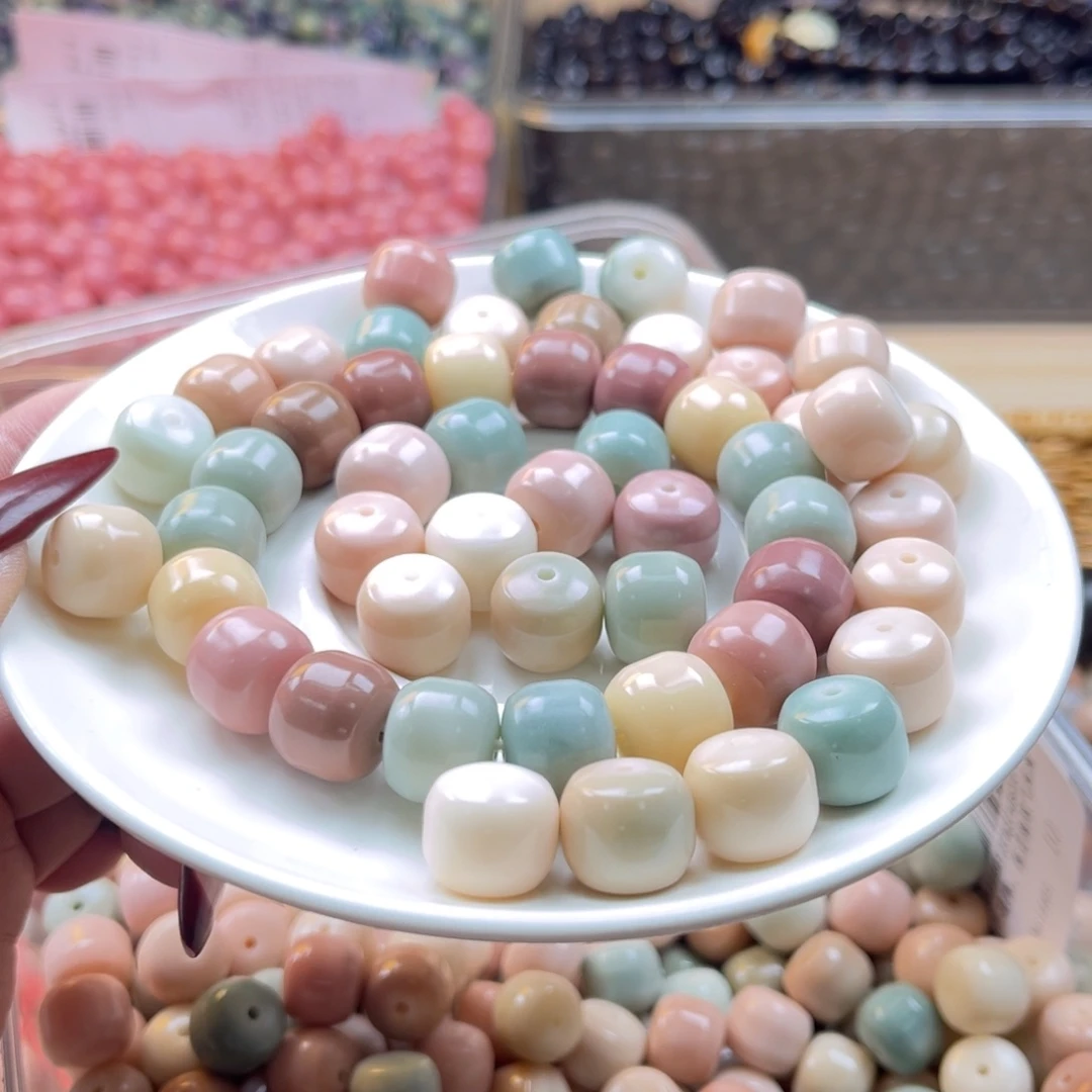 白玉菩提吊坠c13.75mm55颗。干磨马卡龙汉堡珠