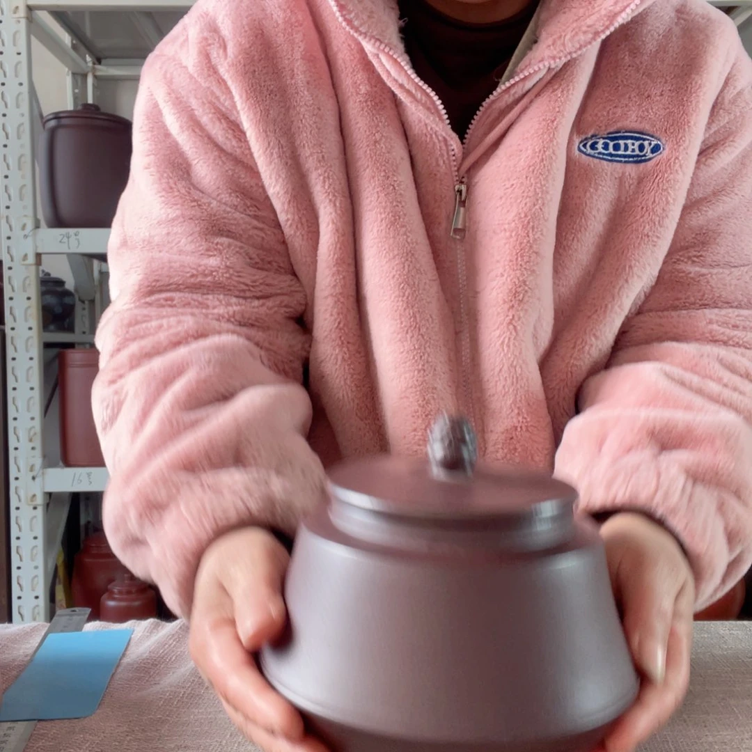 紫砂茶叶罐梧*苑今天下午