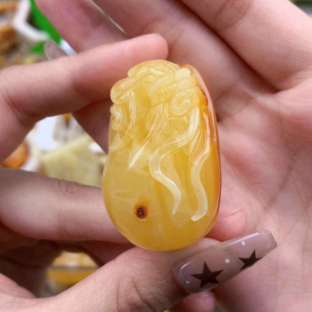 琥珀未镶嵌珠宝奇石44*24.5*19 钱袋子 全品