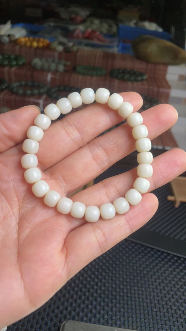 天然玉石和田玉罗甸玉老型珠手串卡8珠径看好下单不退不换