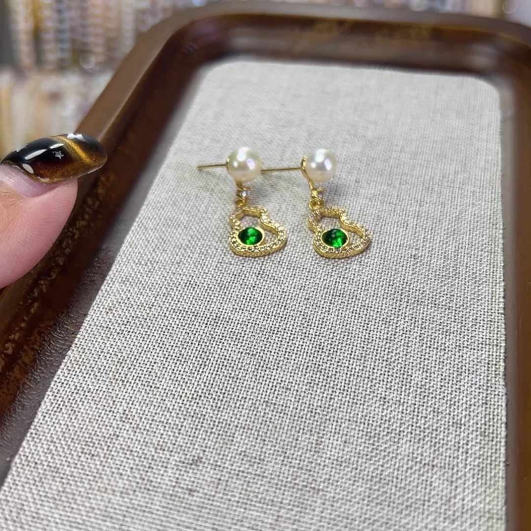 钛钢淡水珍珠手绳