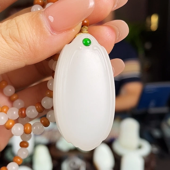 颈饰未镶嵌和田玉定制发货