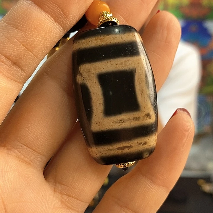 未镶嵌颈饰玛瑙/玉髓81