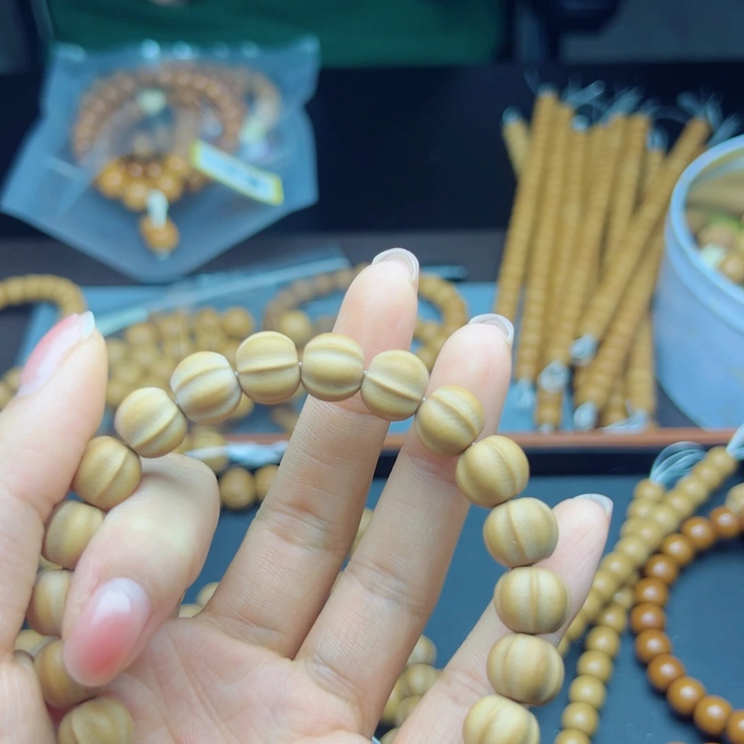 猴头核桃吊坠南*.鲨鱼