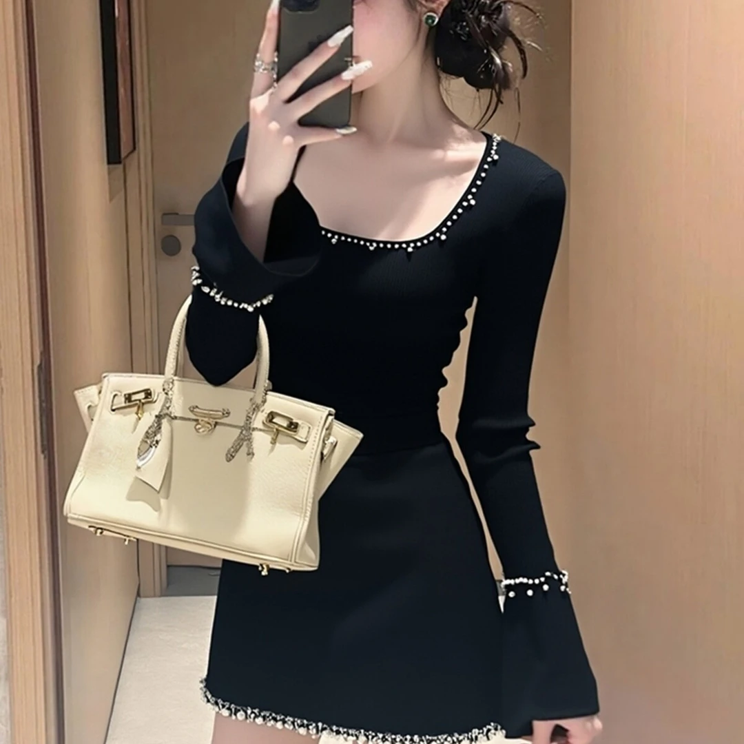 早秋温柔富家千金穿搭重要场合轻奢高级感巨好看小香风黑色连衣裙