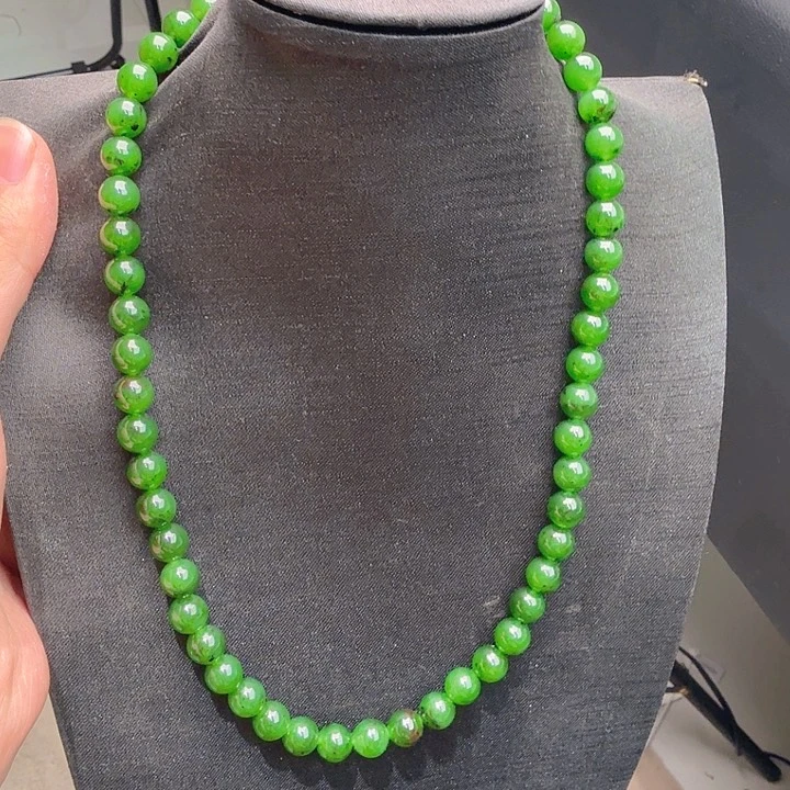 和田玉（碧玉）未镶嵌颈饰