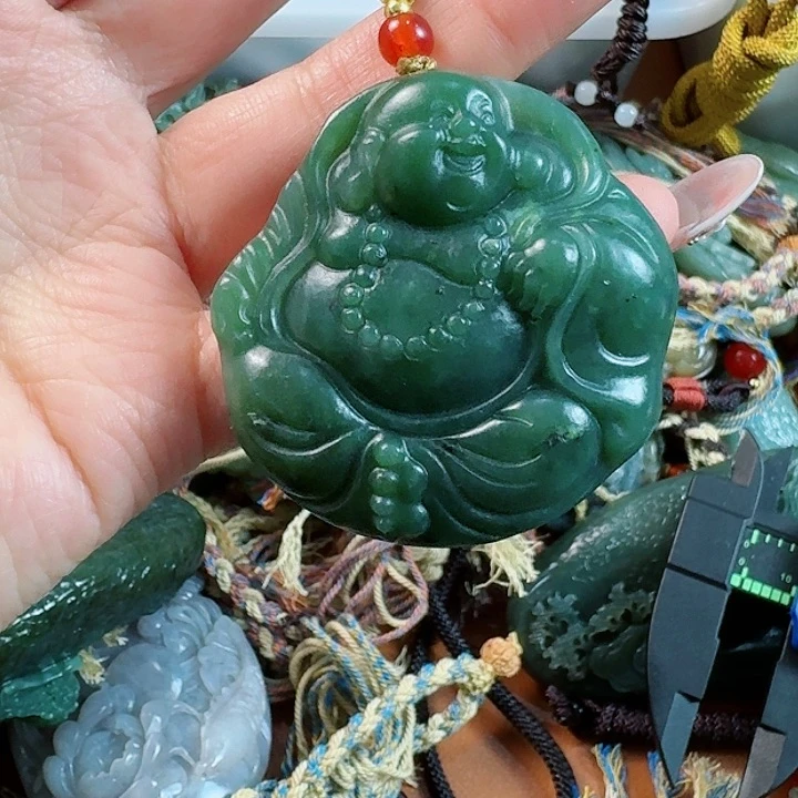 和田玉挂件未镶嵌