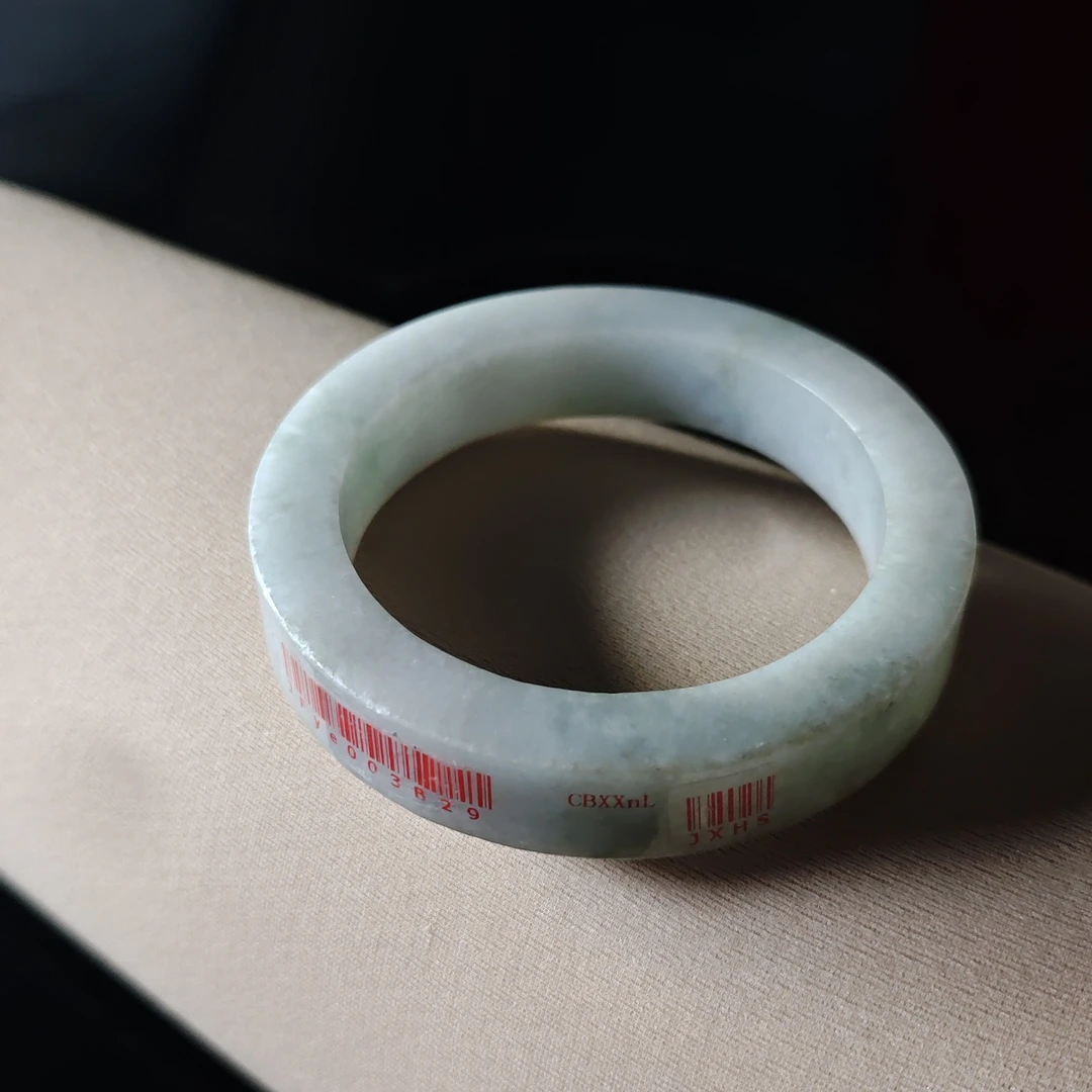 缅甸天然A货手镯定制