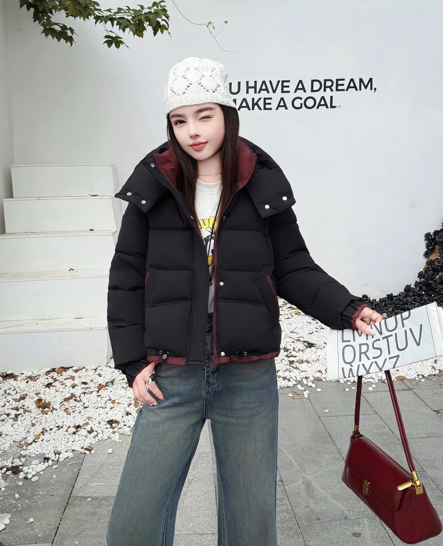 647新款时尚立领连帽撞色棉服