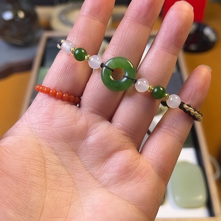 和田玉未镶嵌珠宝奇石