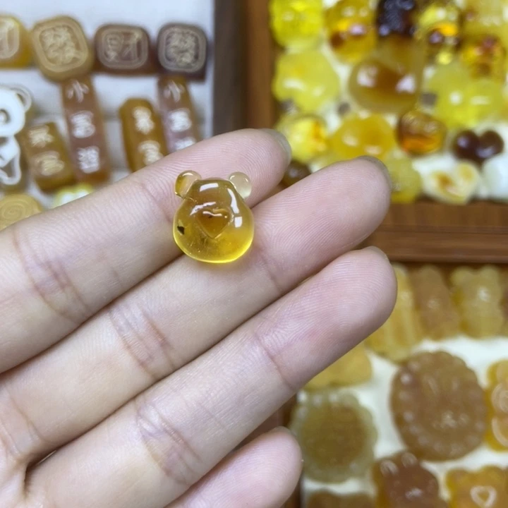 吊坠橄榄核小熊头50