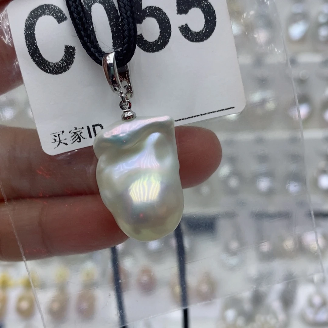银S925镶嵌淡水珍珠颈饰