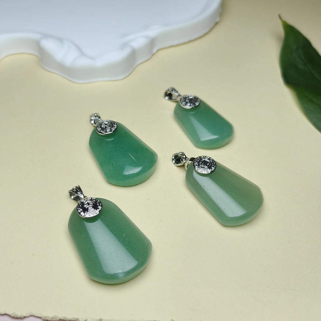 东陵玉无事牌吊坠多样性发货拍一发一