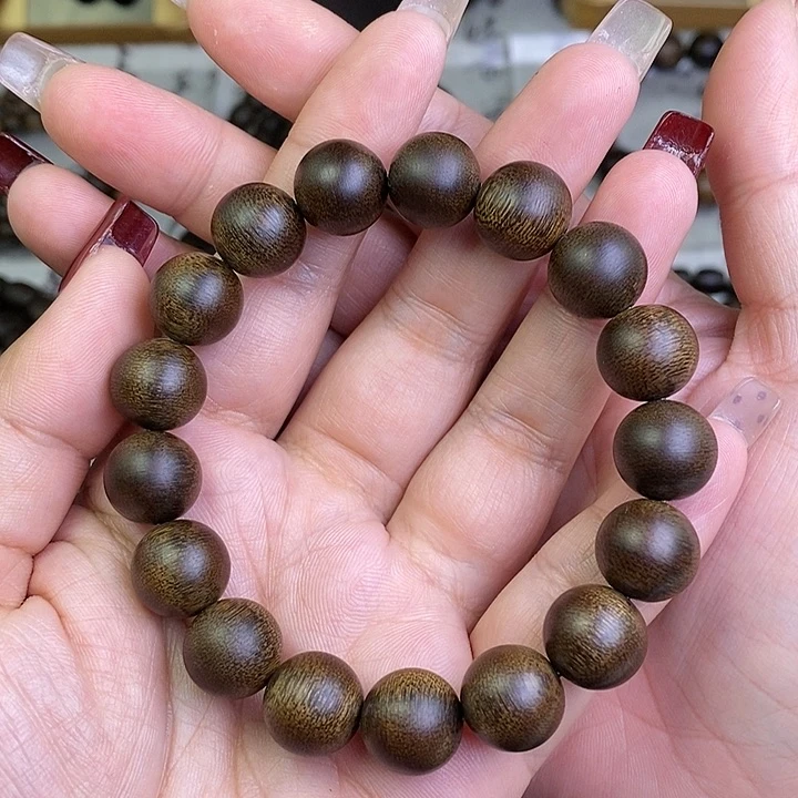 沉香手串狂*越南芽庄白棋楠玉化沉水