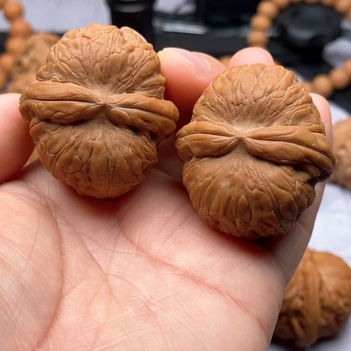 文玩核桃把件元宝