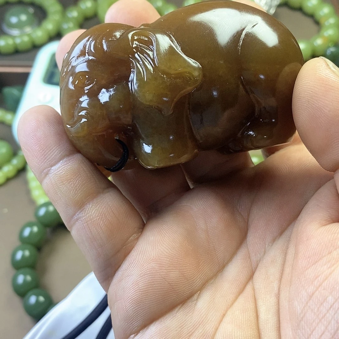 和田玉（糖玉）把件未镶嵌清**生