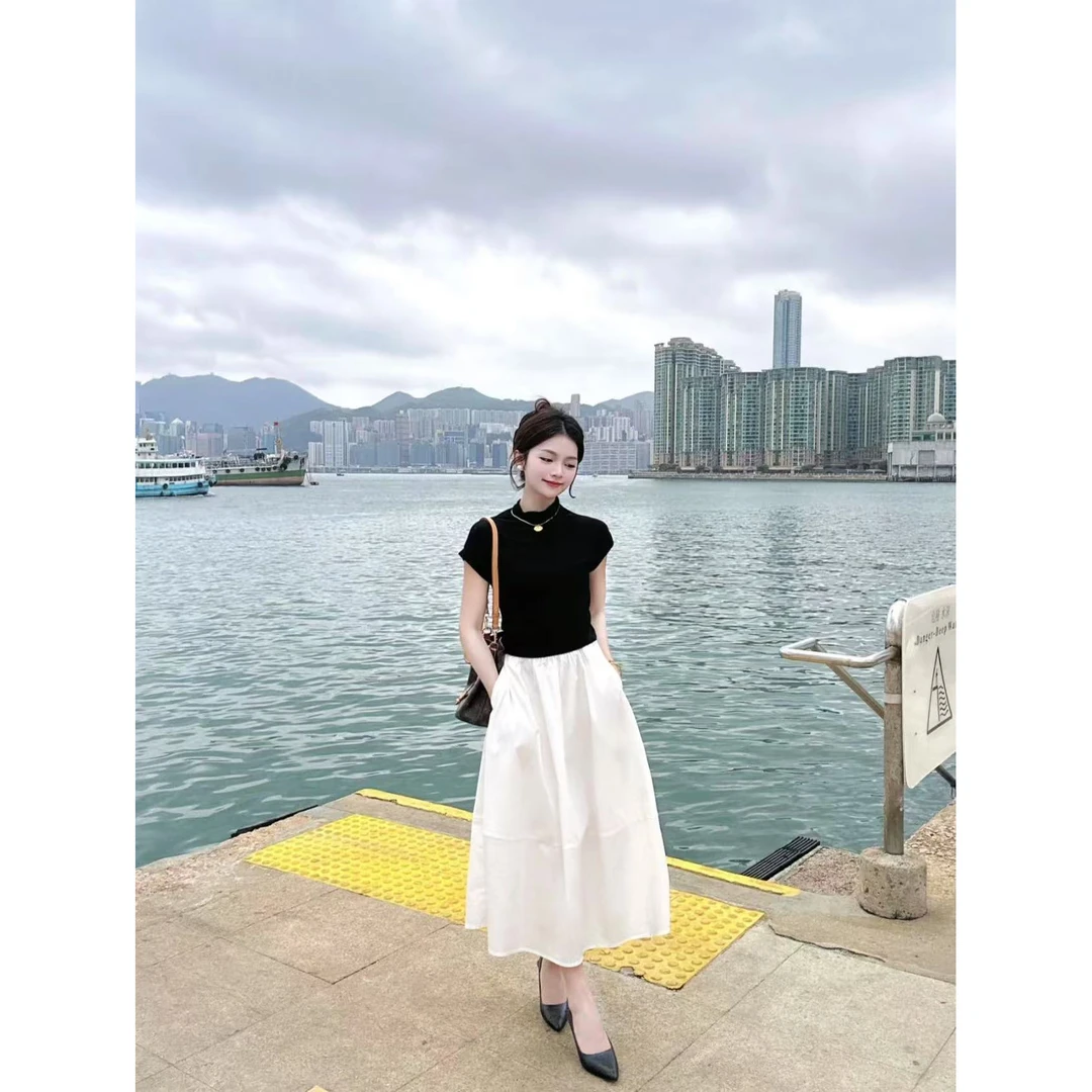 夏装穿搭一整套休闲修身显瘦黑色正肩短袖T恤白色半身裙两件套装