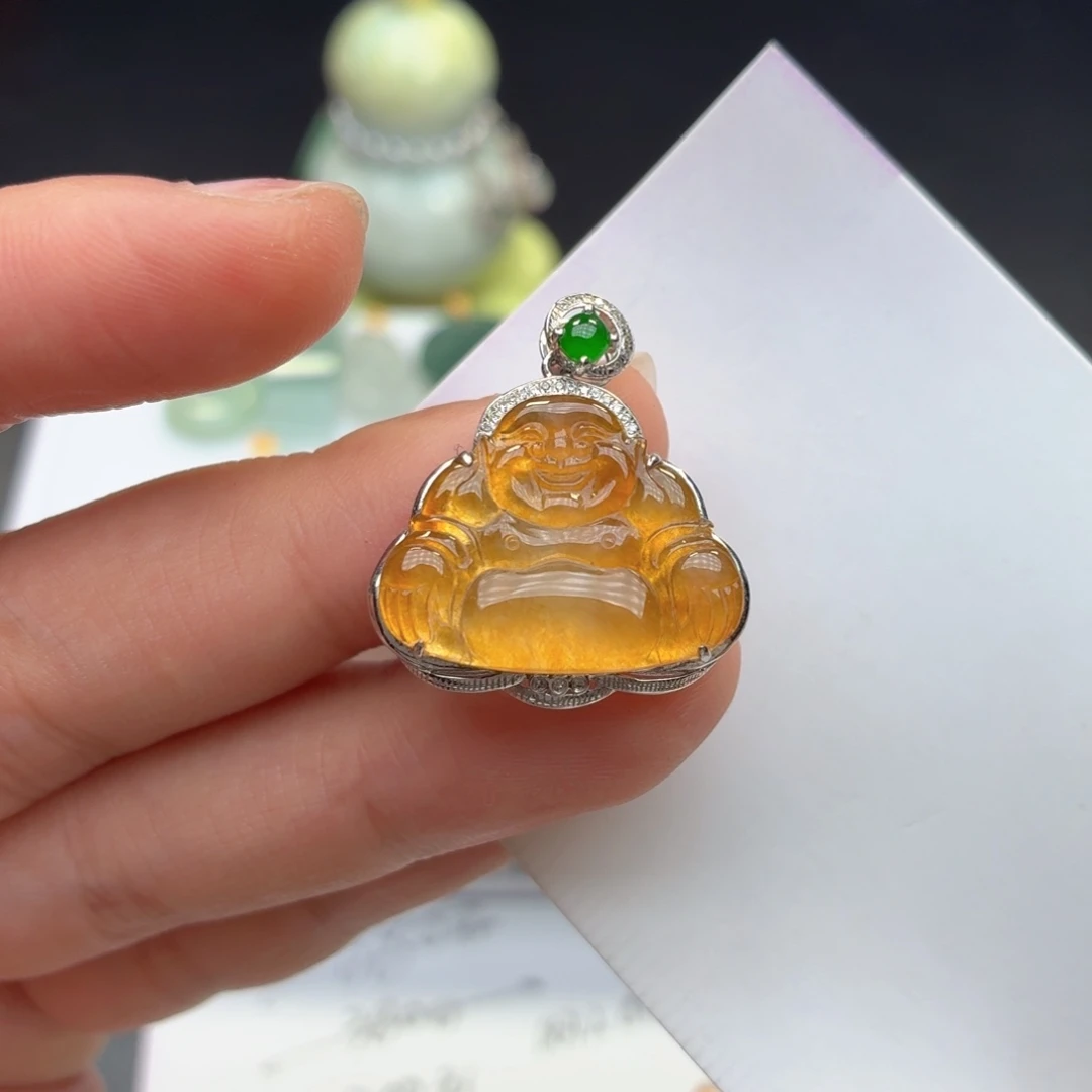 翡翠18K金镶嵌颈饰佛公