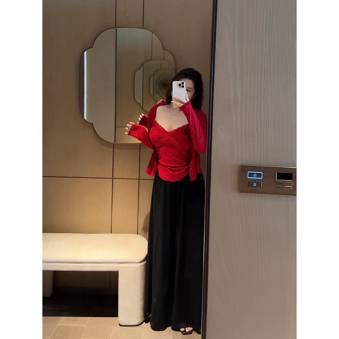 【小鱼】微胖定制 2025秋季新款吊带背心正肩开衫碎花纯欲韩系套装