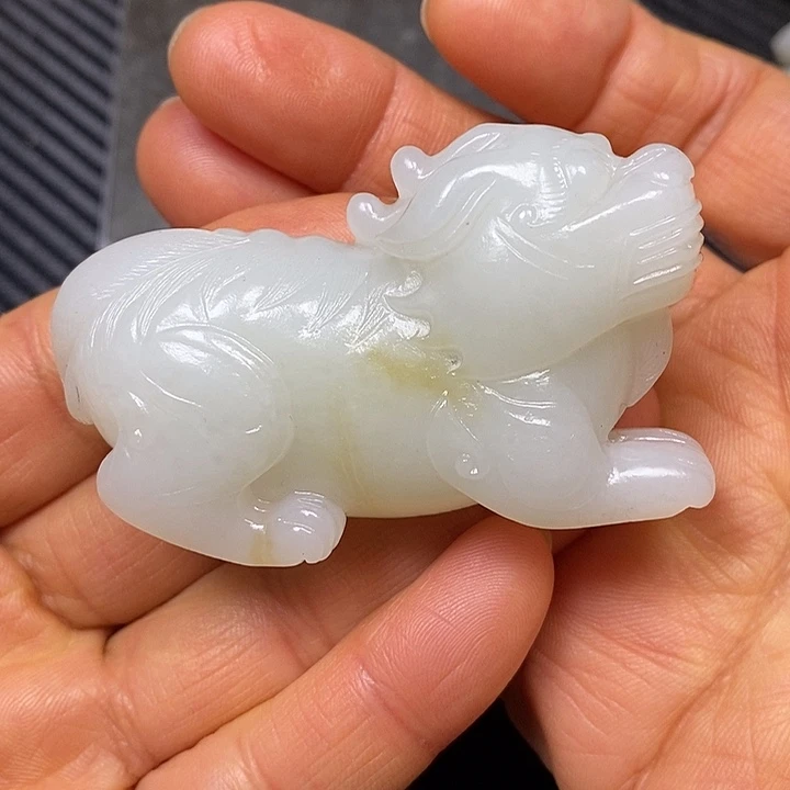 颈饰未镶嵌和田玉印****)