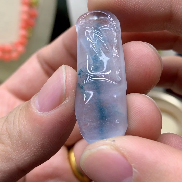 翡翠颈饰未镶嵌吊坠规格