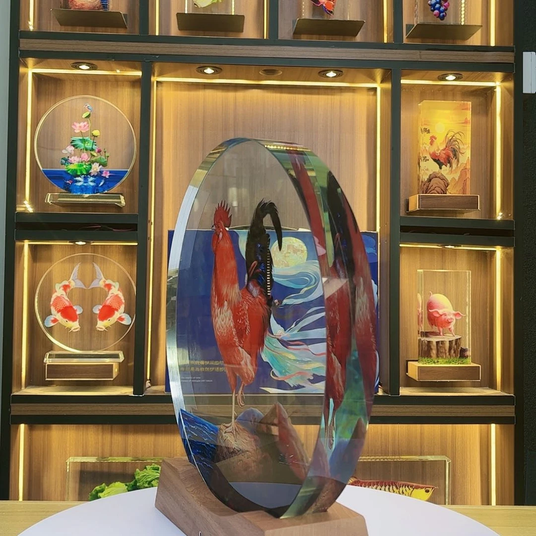 【闪购商品】人造水晶天**气大红公鸡