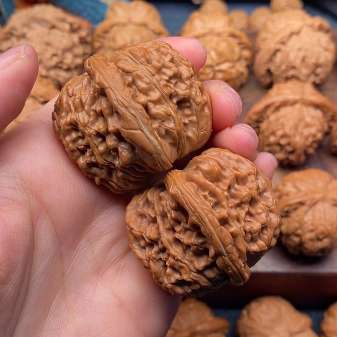 文玩核桃把件42精品平谷楼