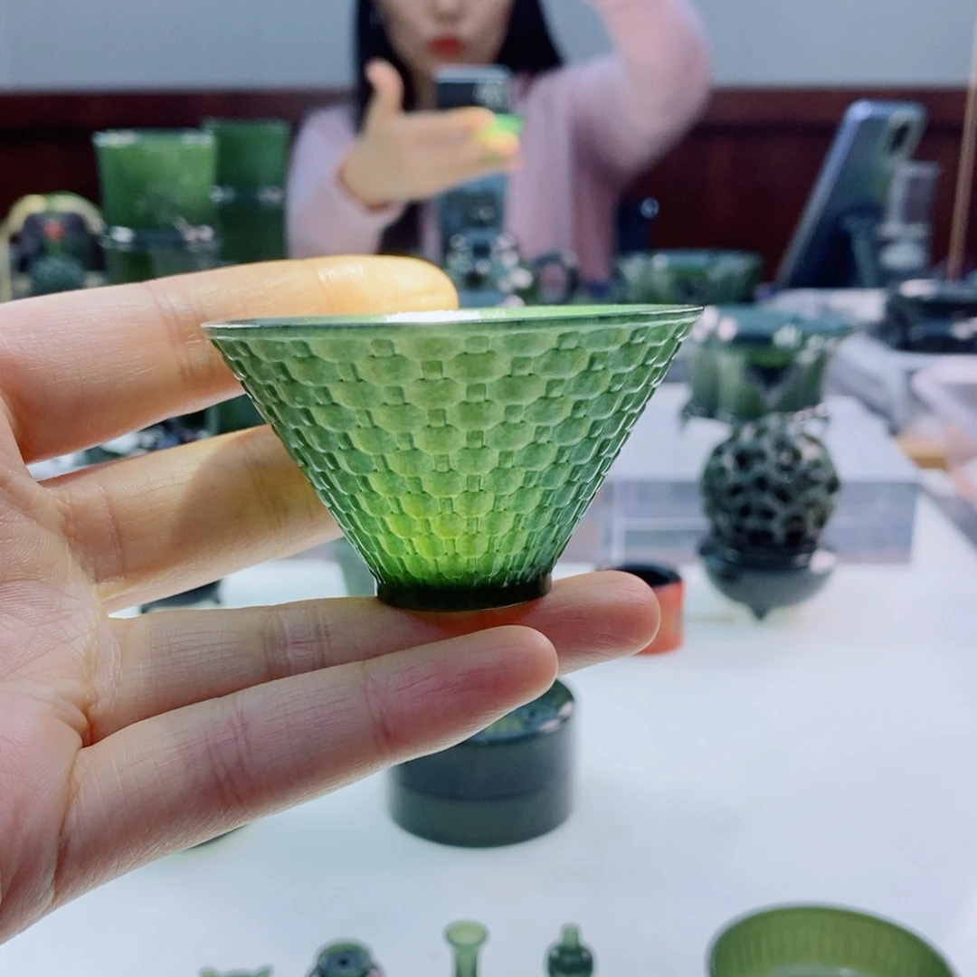 未镶嵌和田玉摆件