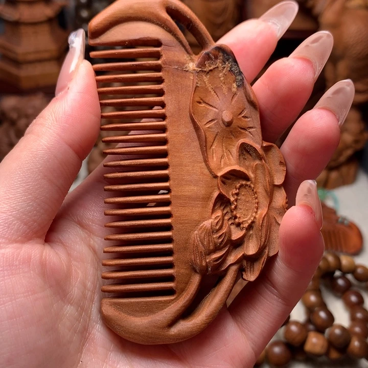 檀香木其他老山檀香小梳子瑕疵