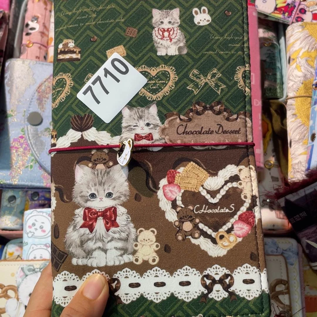 小***王织绣A5 s活页加方格纸7710。