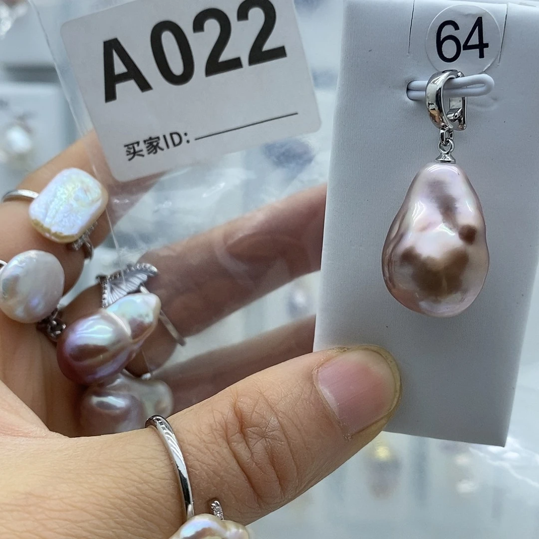 颈饰淡水珍珠钛钢