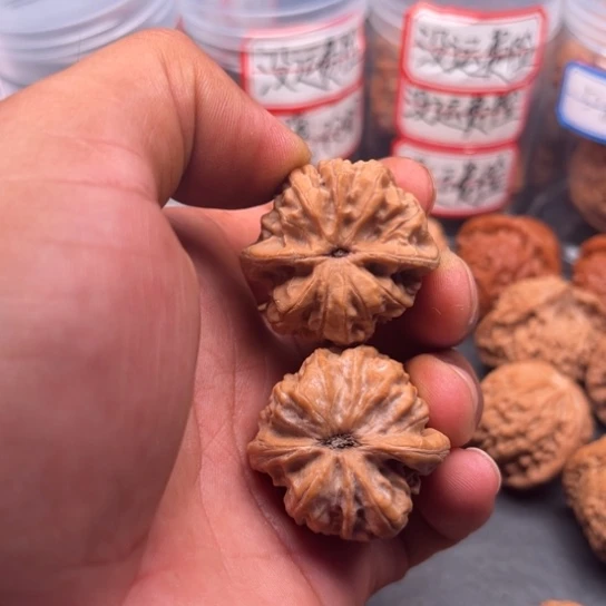 把件文玩核桃靠山王36