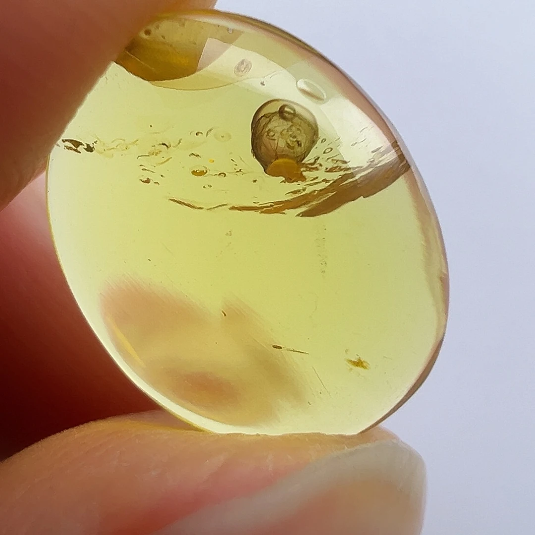 琥珀未镶嵌裸石琥珀水胆