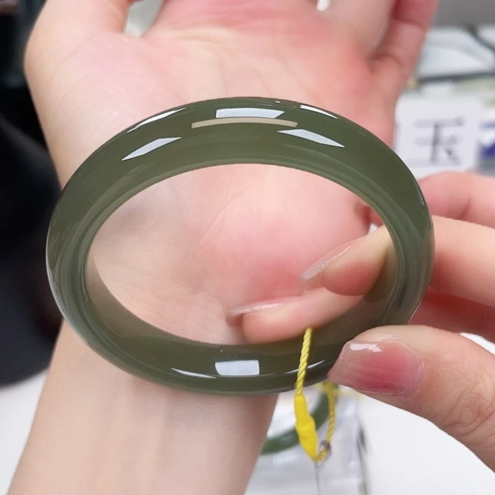 和田玉手镯55未镶嵌