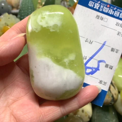 蛇纹石玉未镶嵌手把件