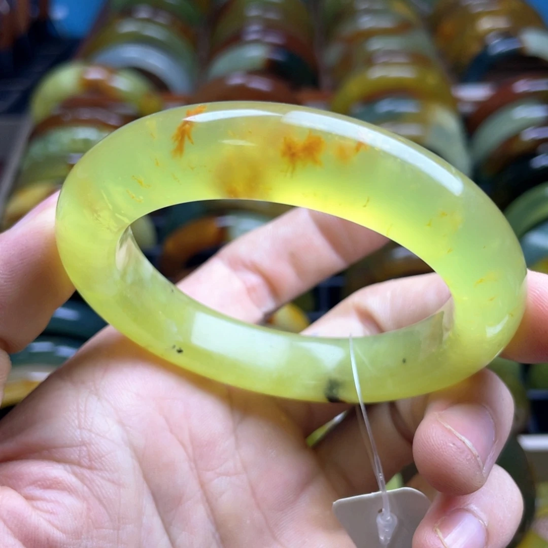 未镶嵌蛇纹石玉手镯