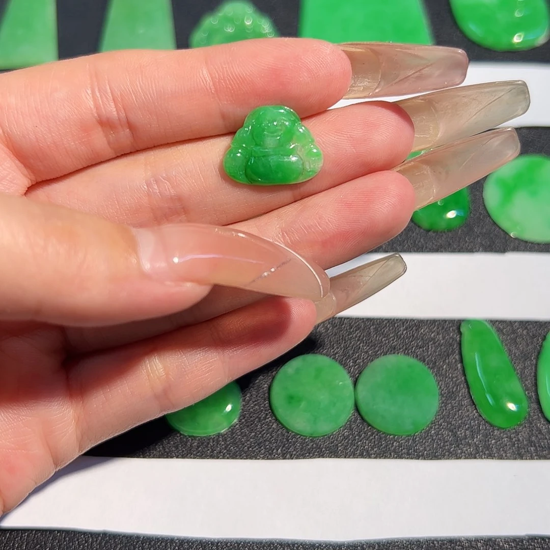 翡翠裸石天然缅甸翡翠