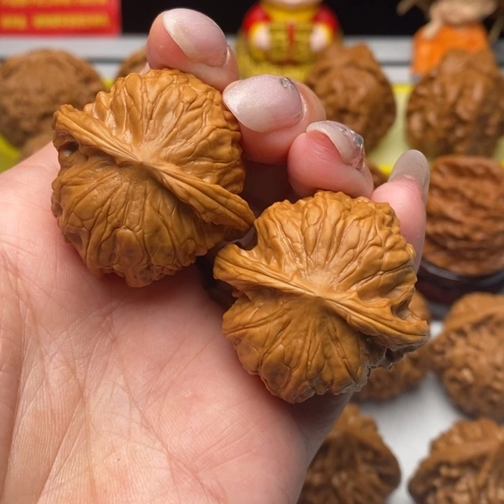 核桃文玩核桃野狼37尺